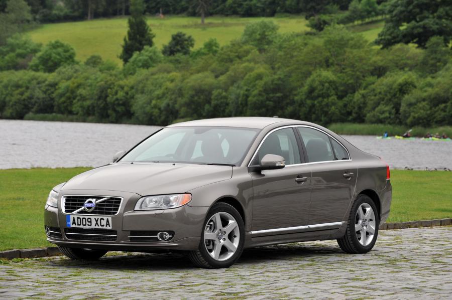  Volvo S80 2009 года  (фото 68 из 76)